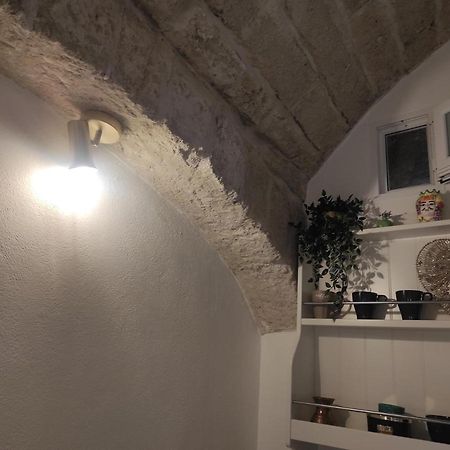 Dimora San Nicola Apartment Bari Exterior photo